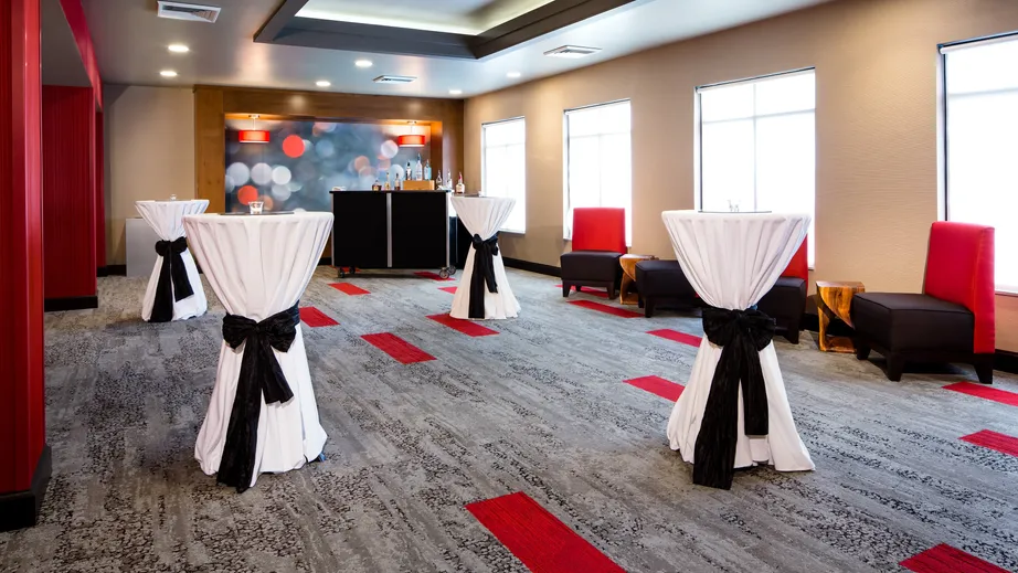 The Holiday Inn Riverfront